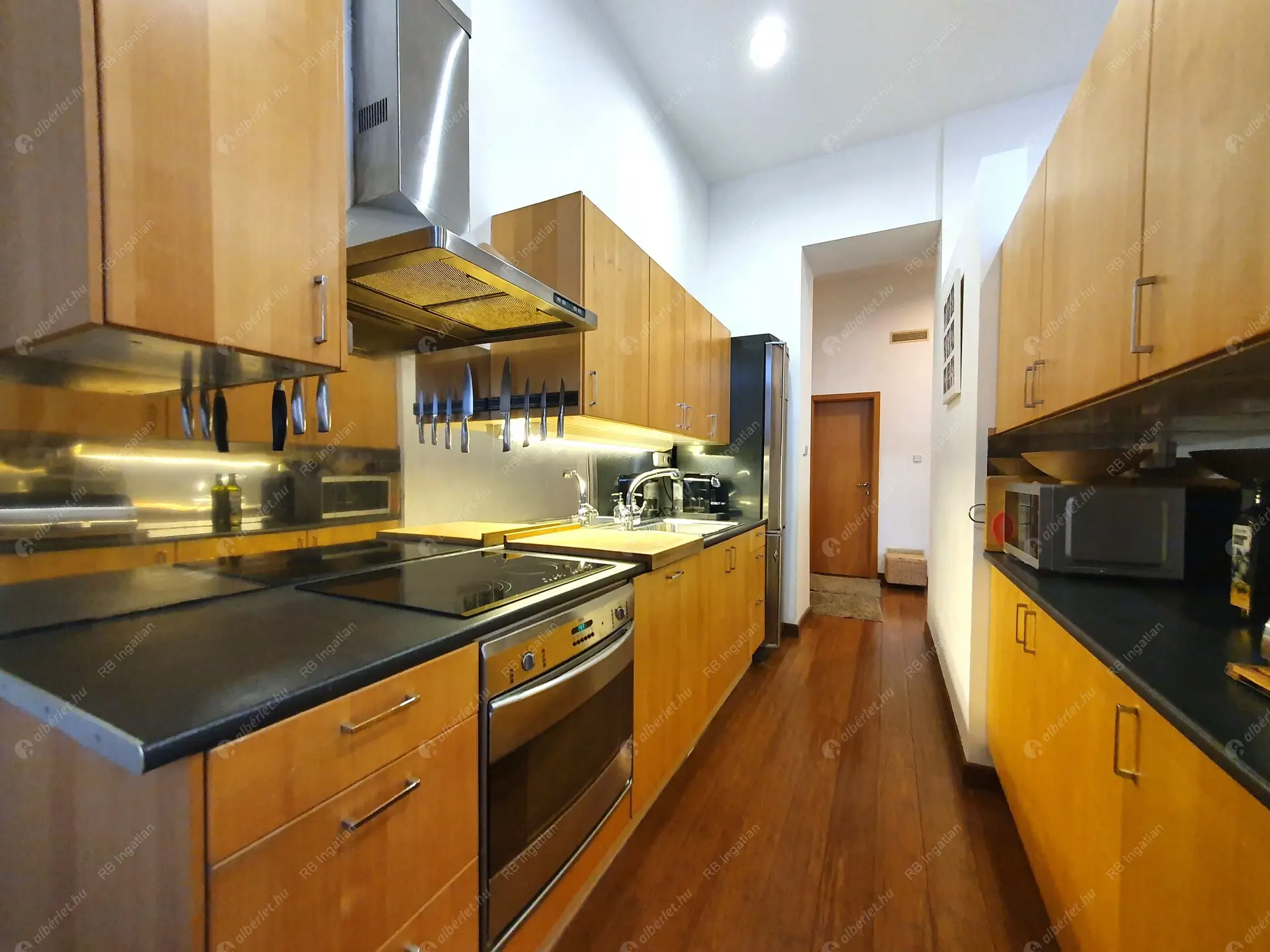 Kiadó albérlet 550000 Ft/hó áron: Budapest, VI. kerület  Andrássy út. Mérete: 120 nm, 3 szobás | Alberlet.hu - 6126133