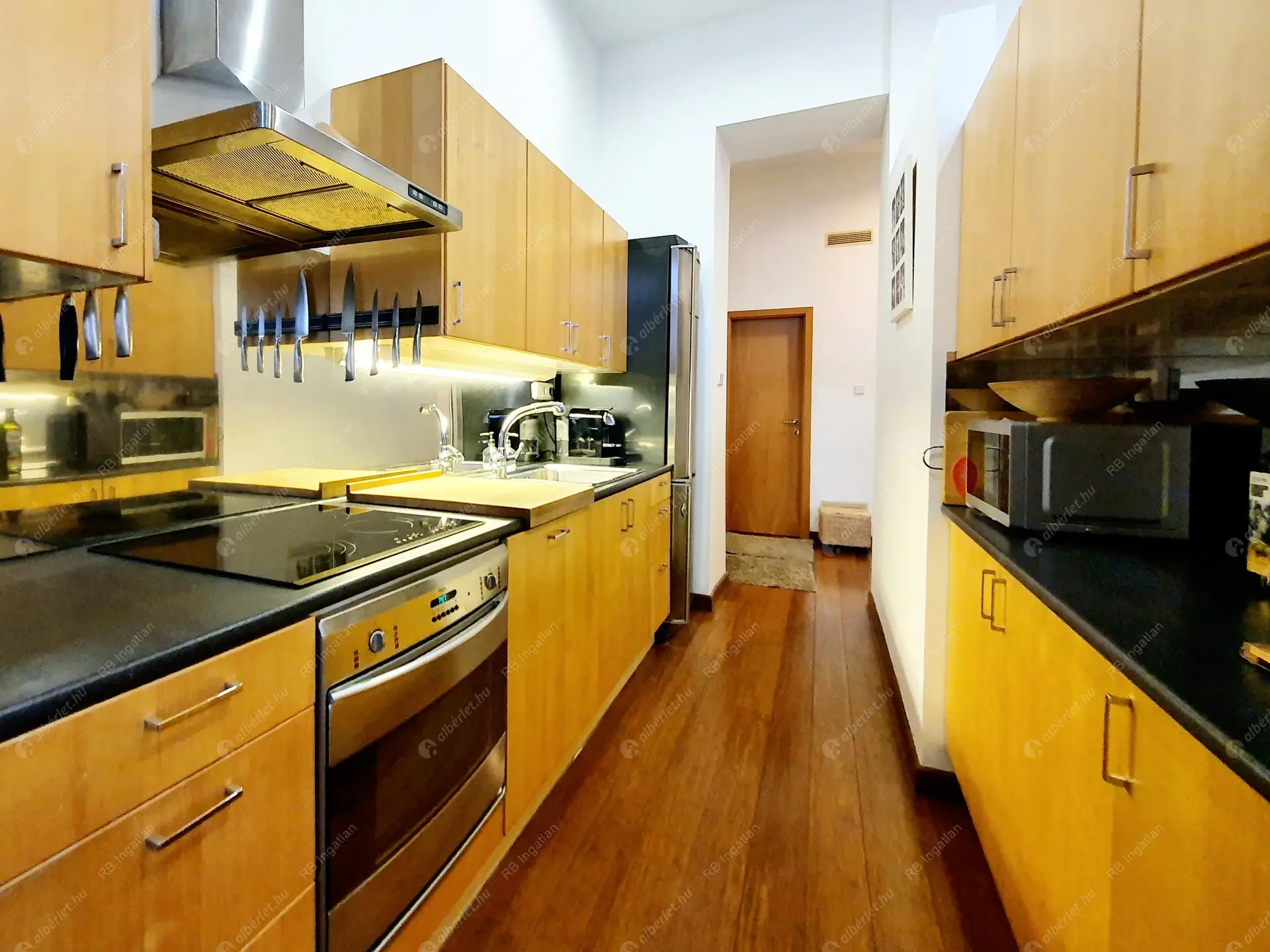 Kiadó albérlet 550000 Ft/hó áron: Budapest, VI. kerület  Andrássy út. Mérete: 120 nm, 3 szobás | Alberlet.hu - 6126145