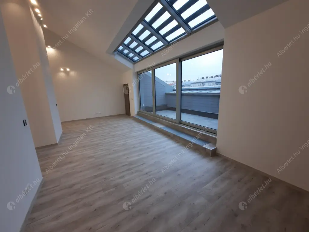 Kiadó albérlet 1104000 Ft/hó áron: Budapest, VI. kerület  Andrássy út. Mérete: 145 nm, 3 szobás | Alberlet.hu - 5862442