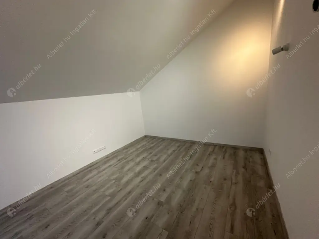 Kiadó albérlet 1119000 Ft/hó áron: Budapest, VI. kerület  Andrássy út. Mérete: 145 nm, 3 szobás | Alberlet.hu - 6615256