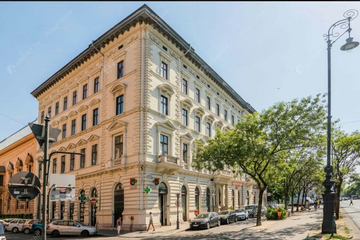 Kiadó albérlet 238000 Ft/hó áron: Budapest, VI. kerület  Andrássy út. Mérete: 20 nm, 1 szobás | Alberlet.hu - 6583103