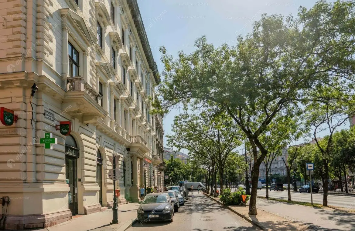 Kiadó albérlet 238000 Ft/hó áron: Budapest, VI. kerület  Andrássy út. Mérete: 20 nm, 1 szobás | Alberlet.hu - 6583109