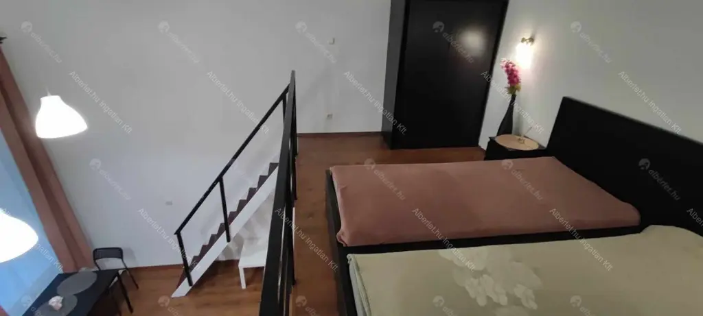 Kiadó albérlet 220000 Ft/hó áron: Budapest, VI. kerület  Andrássy út. Mérete: 26 nm, 1 szobás | Alberlet.hu - 6699838