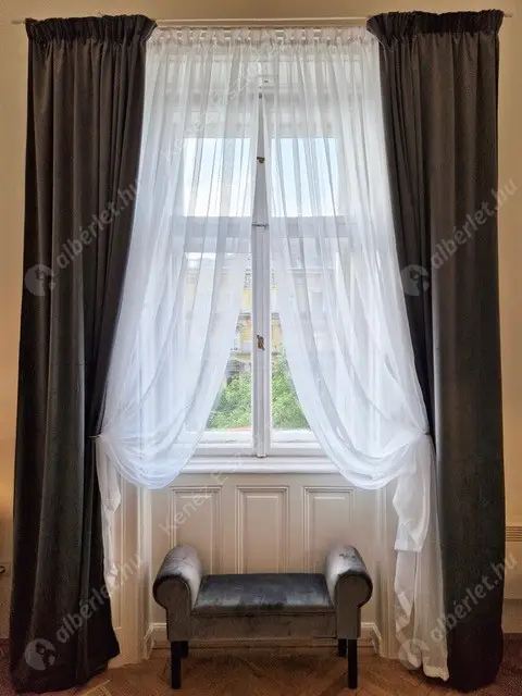 Kiadó albérlet 279000 Ft/hó áron: Budapest, VI. kerület  Andrássy út. Mérete: 40 nm, 1 szobás | Alberlet.hu - 6261340