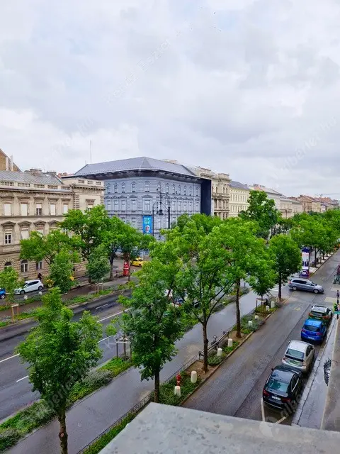 Kiadó albérlet 279000 Ft/hó áron: Budapest, VI. kerület  Andrássy út. Mérete: 40 nm, 1 szobás | Alberlet.hu - 6261356