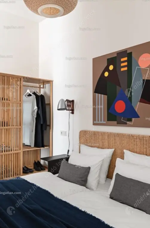 Kiadó albérlet 320000 Ft/hó áron: Budapest, VI. kerület  Andrássy út. Mérete: 40 nm, 1 szobás | Alberlet.hu - 6632386