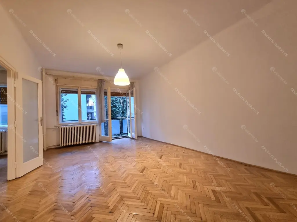 Kiadó albérlet 245000 Ft/hó áron: Budapest, VI. kerület  Andrássy út. Mérete: 45 nm, 2 szobás | Alberlet.hu - 6645328