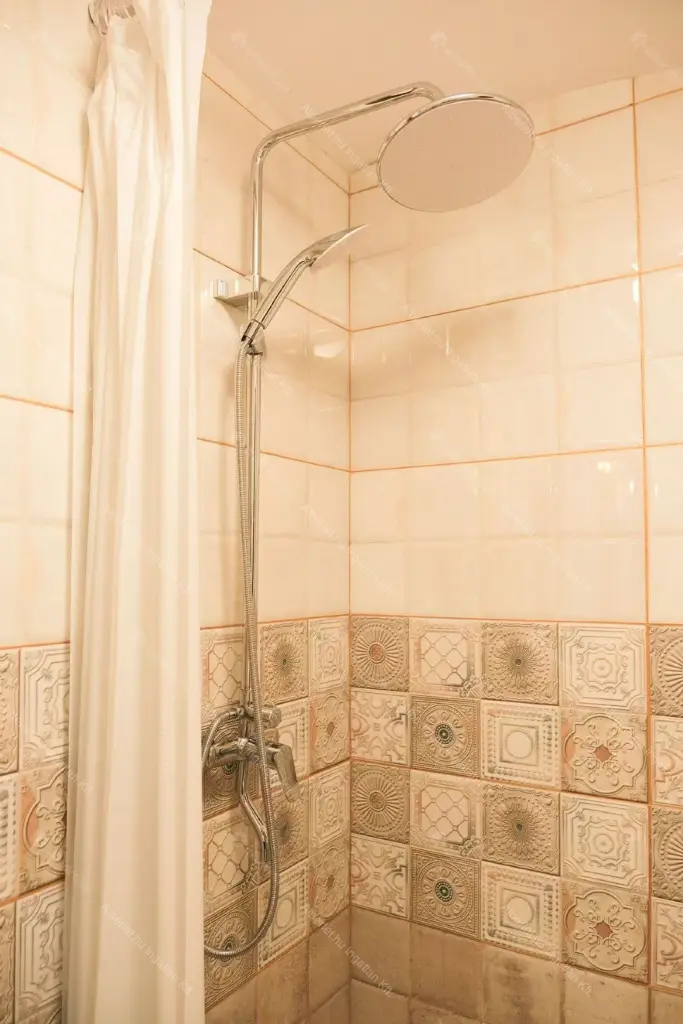 Kiadó albérlet 313000 Ft/hó áron: Budapest, VI. kerület  Andrássy út. Mérete: 49 nm, 1 szobás | Alberlet.hu - 6677638