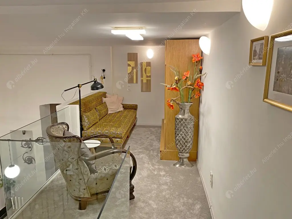 Kiadó albérlet 360000 Ft/hó áron: Budapest, VI. kerület  Andrássy út. Mérete: 51 nm, 1 szobás | Alberlet.hu - 6519449