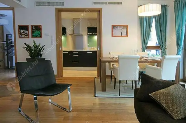 Kiadó albérlet 388000 Ft/hó áron: Budapest, VI. kerület  Andrássy út. Mérete: 57 nm, 2 szobás | Alberlet.hu - 6571601