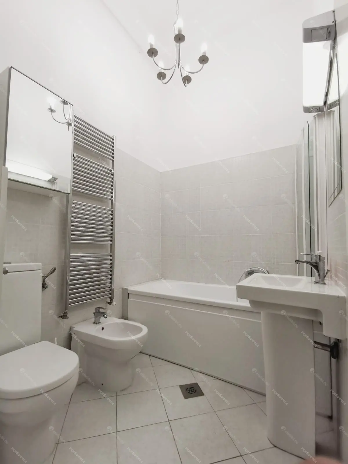 Kiadó albérlet 378000 Ft/hó áron: Budapest, VI. kerület  Andrássy út. Mérete: 66 nm, 3 szobás | Alberlet.hu - 6654204