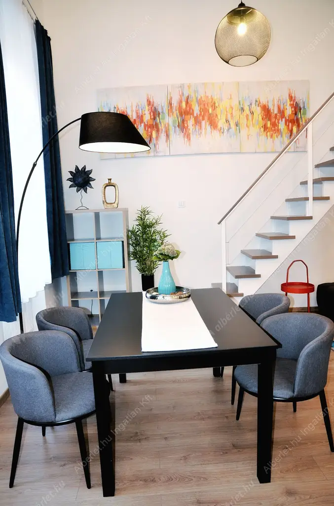 Kiadó albérlet 380000 Ft/hó áron: Budapest, VI. kerület  Andrássy út. Mérete: 70 nm, 2 szobás | Alberlet.hu - 6519754