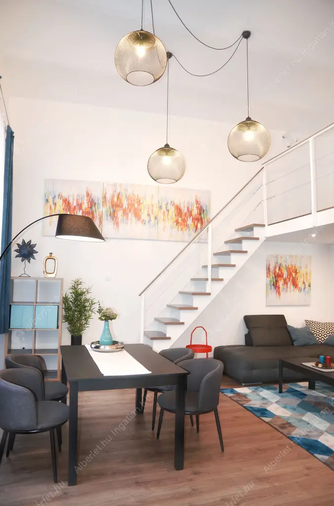 Kiadó albérlet 380000 Ft/hó áron: Budapest, VI. kerület  Andrássy út. Mérete: 70 nm, 2 szobás | Alberlet.hu - 6519759