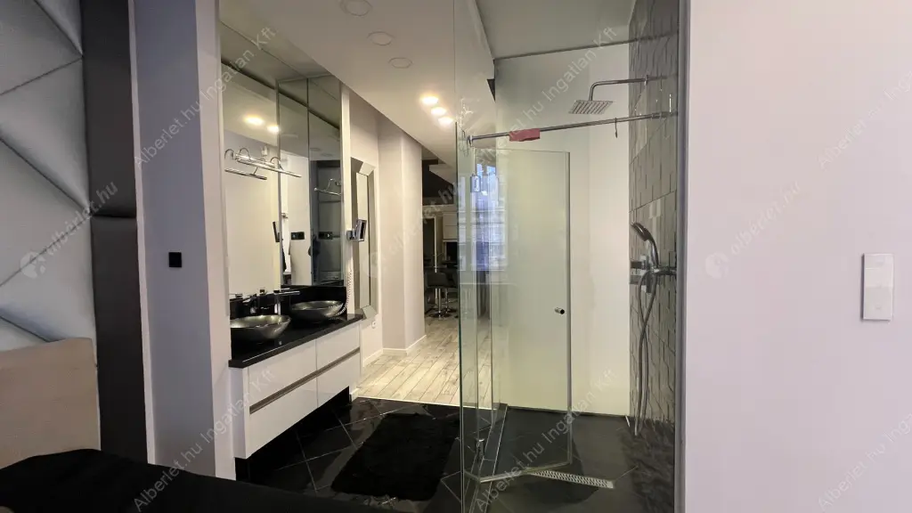 Kiadó albérlet 500000 Ft/hó áron: Budapest, VI. kerület  Andrássy út. Mérete: 76 nm, 2 szobás | Alberlet.hu - 6525065