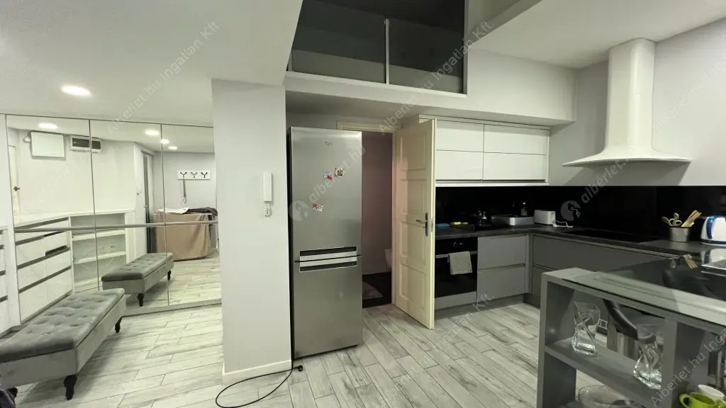 Kiadó albérlet 500000 Ft/hó áron: Budapest, VI. kerület  Andrássy út. Mérete: 76 nm, 2 szobás | Alberlet.hu - 6625389