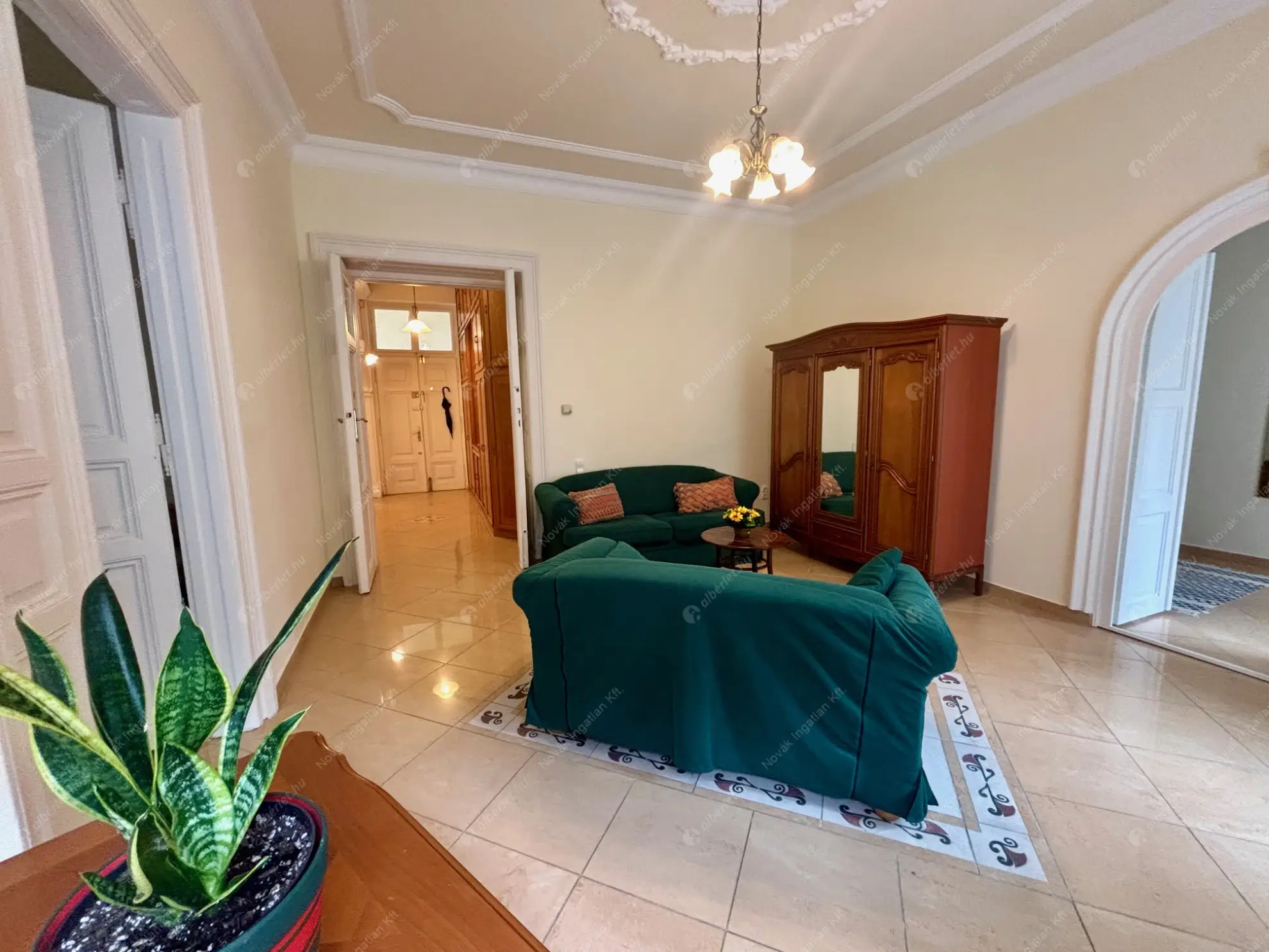 Kiadó albérlet 430000 Ft/hó áron: Budapest, VI. kerület  Andrássy út. Mérete: 77 nm, 3 szobás | Alberlet.hu - 6556894