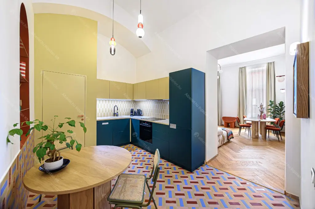 Kiadó albérlet 989000 Ft/hó áron: Budapest, VI. kerület  Andrássy út. Mérete: 77 nm, 3 szobás | Alberlet.hu - 6687363