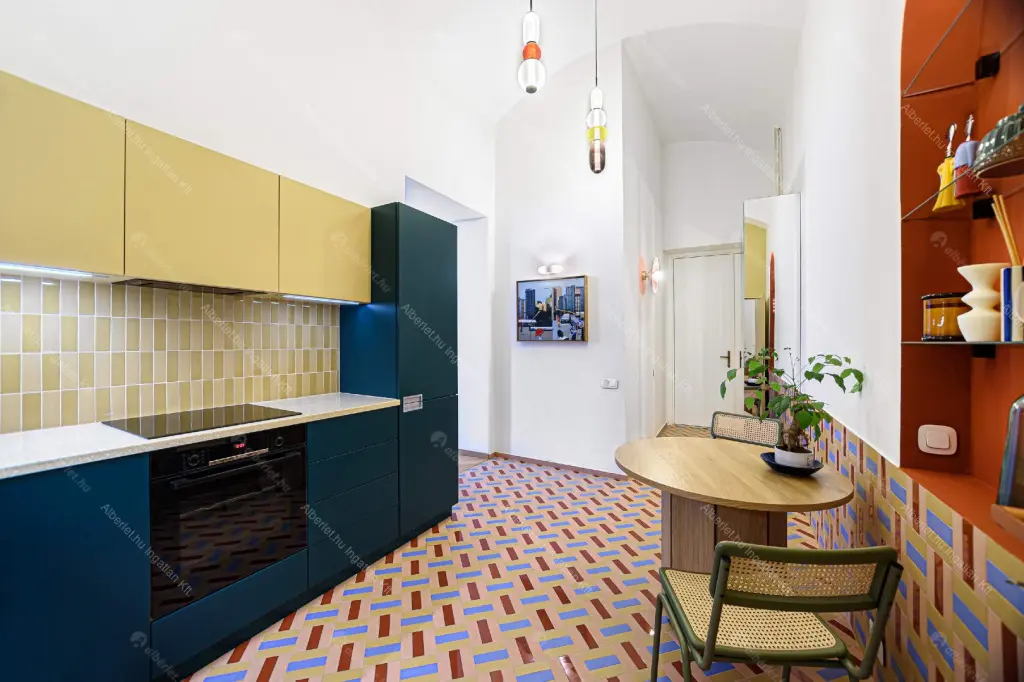 Kiadó albérlet 989000 Ft/hó áron: Budapest, VI. kerület  Andrássy út. Mérete: 77 nm, 3 szobás | Alberlet.hu - 6687364