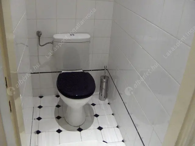 Kiadó albérlet 278000 Ft/hó áron: Budapest, VI. kerület  Andrássy út. Mérete: 80 nm, 2 szobás | Alberlet.hu - 6592072