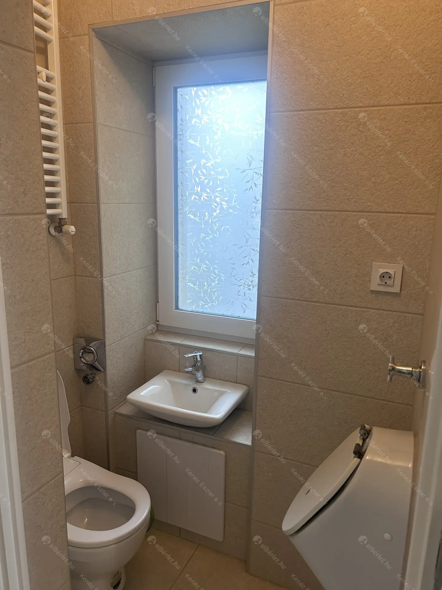 Kiadó albérlet 790000 Ft/hó áron: Budapest, VI. kerület  Andrássy út. Mérete: 80 nm, 2 szobás | Alberlet.hu - 6491469