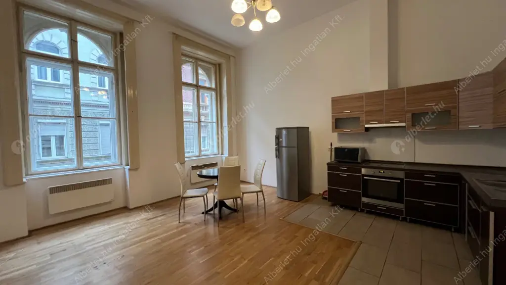 Kiadó albérlet 370000 Ft/hó áron: Budapest, VI. kerület  Andrássy út. Mérete: 90 nm, 3 szobás | Alberlet.hu - 6525066