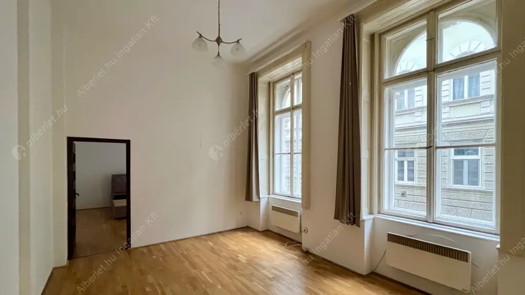 Kiadó albérlet 370000 Ft/hó áron: Budapest, VI. kerület  Andrássy út. Mérete: 90 nm, 3 szobás | Alberlet.hu - 6525067