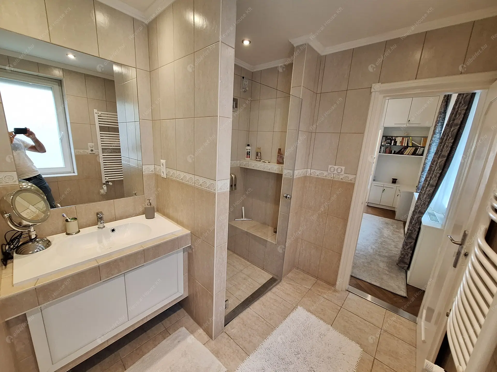 Kiadó albérlet 850000 Ft/hó áron: Budapest, VI. kerület  Andrássy út. Mérete: 97 nm, 3 szobás | Alberlet.hu - 6490857