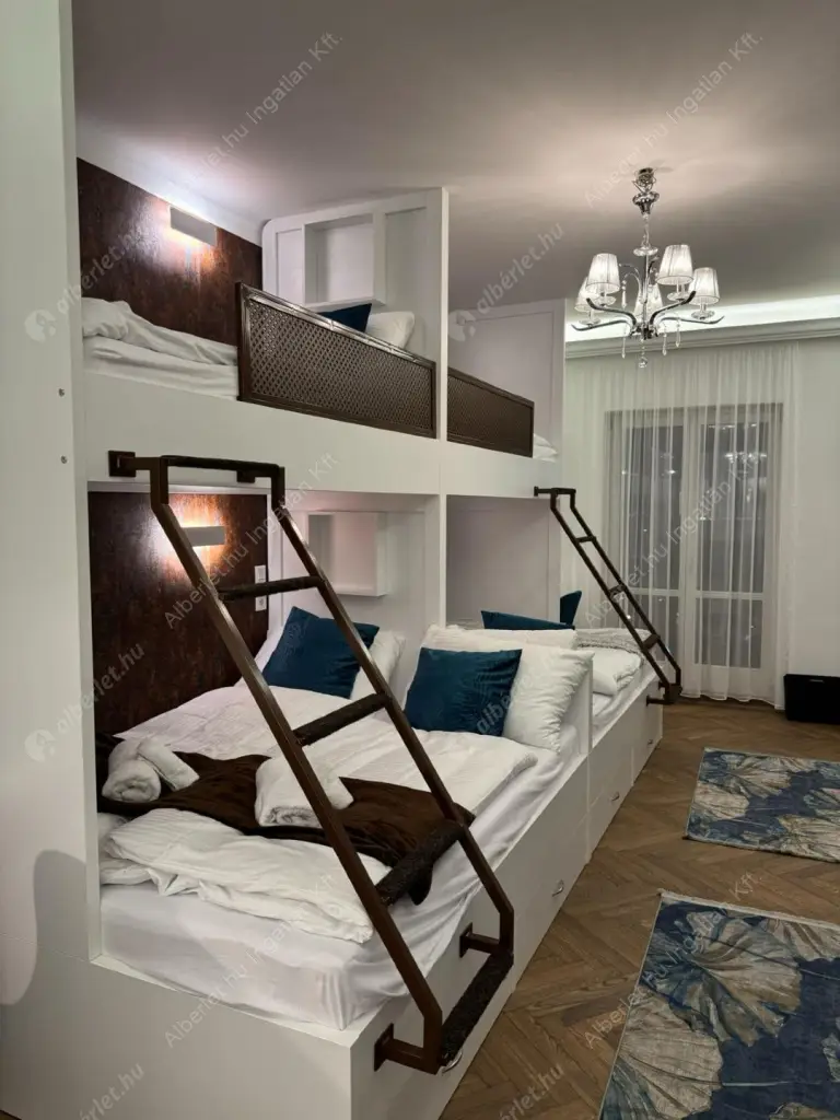 Kiadó albérlet 850000 Ft/hó áron: Budapest, VI. kerület  Andrássy út. Mérete: 97 nm, 3 szobás | Alberlet.hu - 6559287