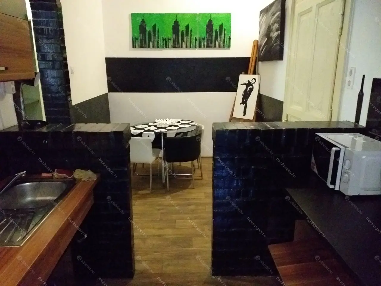 Kiadó albérlet 300000 Ft/hó áron: Budapest, VI. kerület  Anker köz. Mérete: 40 nm, 1 szobás | Alberlet.hu - 5085496