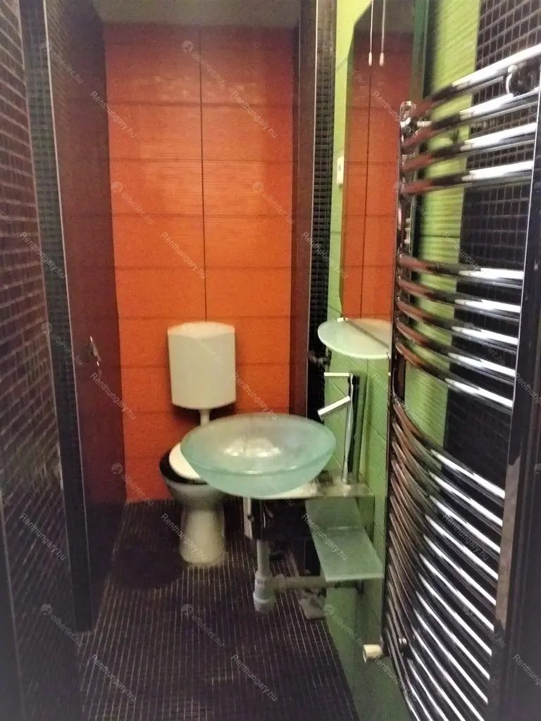 Kiadó albérlet 300000 Ft/hó áron: Budapest, VI. kerület  Anker köz. Mérete: 40 nm, 1 szobás | Alberlet.hu - 5085509