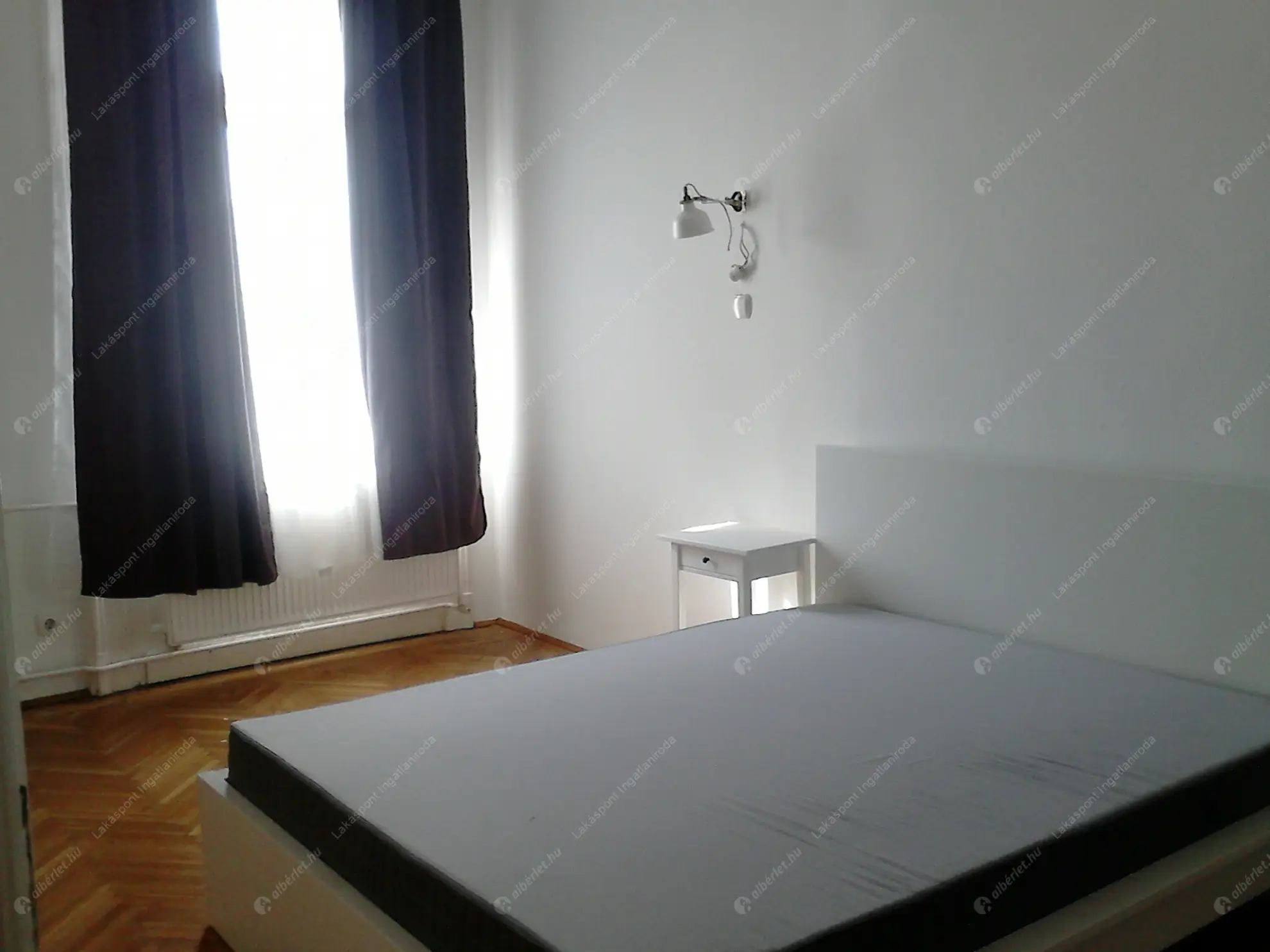 Kiadó albérlet 286000 Ft/hó áron: Budapest, VI. kerület  Anker köz. Mérete: 80 nm, 3 szobás | Alberlet.hu - 6592100