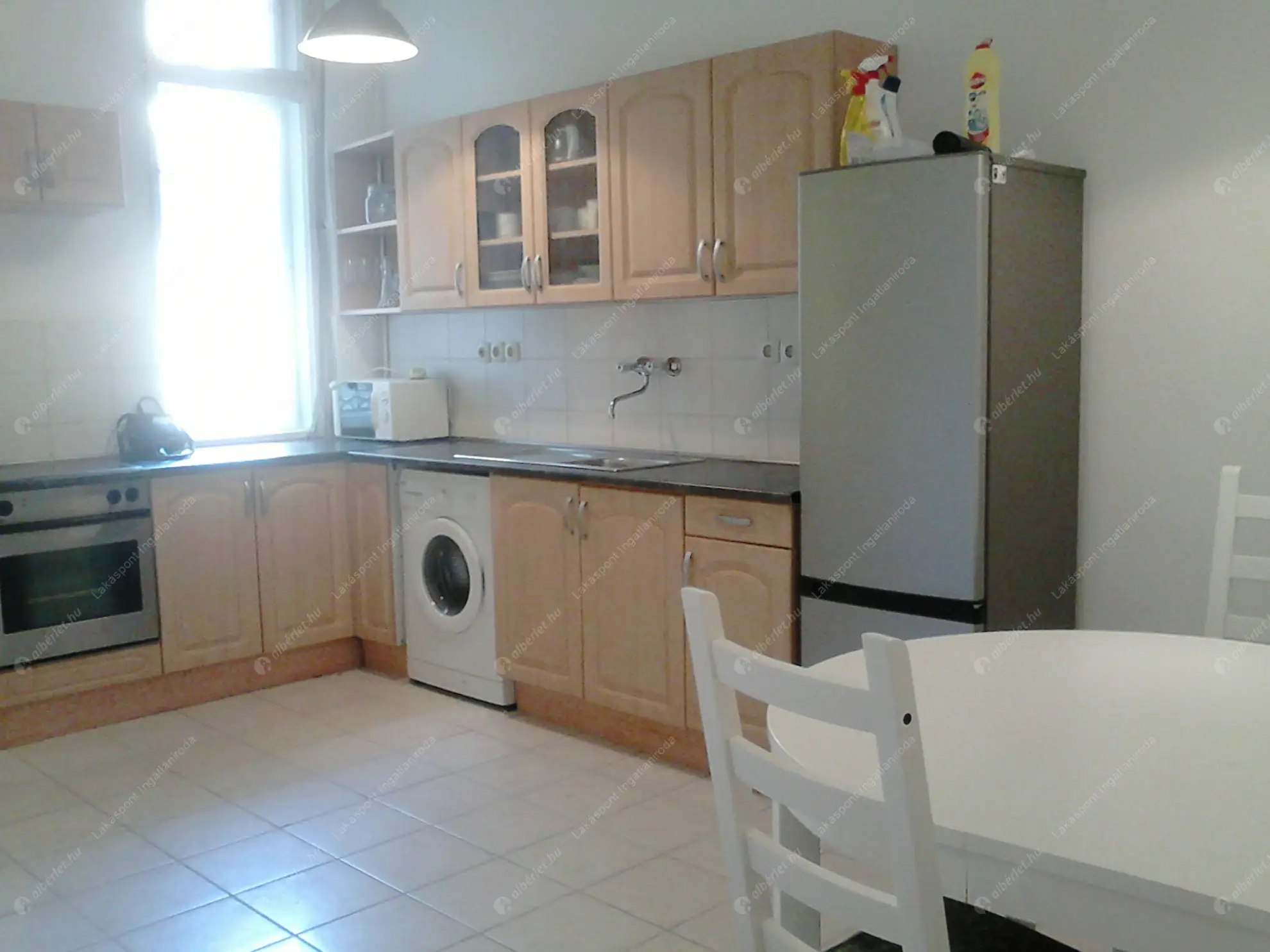 Kiadó albérlet 290000 Ft/hó áron: Budapest, VI. kerület  Anker köz. Mérete: 80 nm, 3 szobás | Alberlet.hu - 6621597