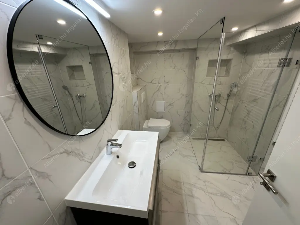 Kiadó albérlet 320000 Ft/hó áron: Budapest, VI. kerület  Aradi utca. Mérete: 40 nm, 1 szobás | Alberlet.hu - 6551616