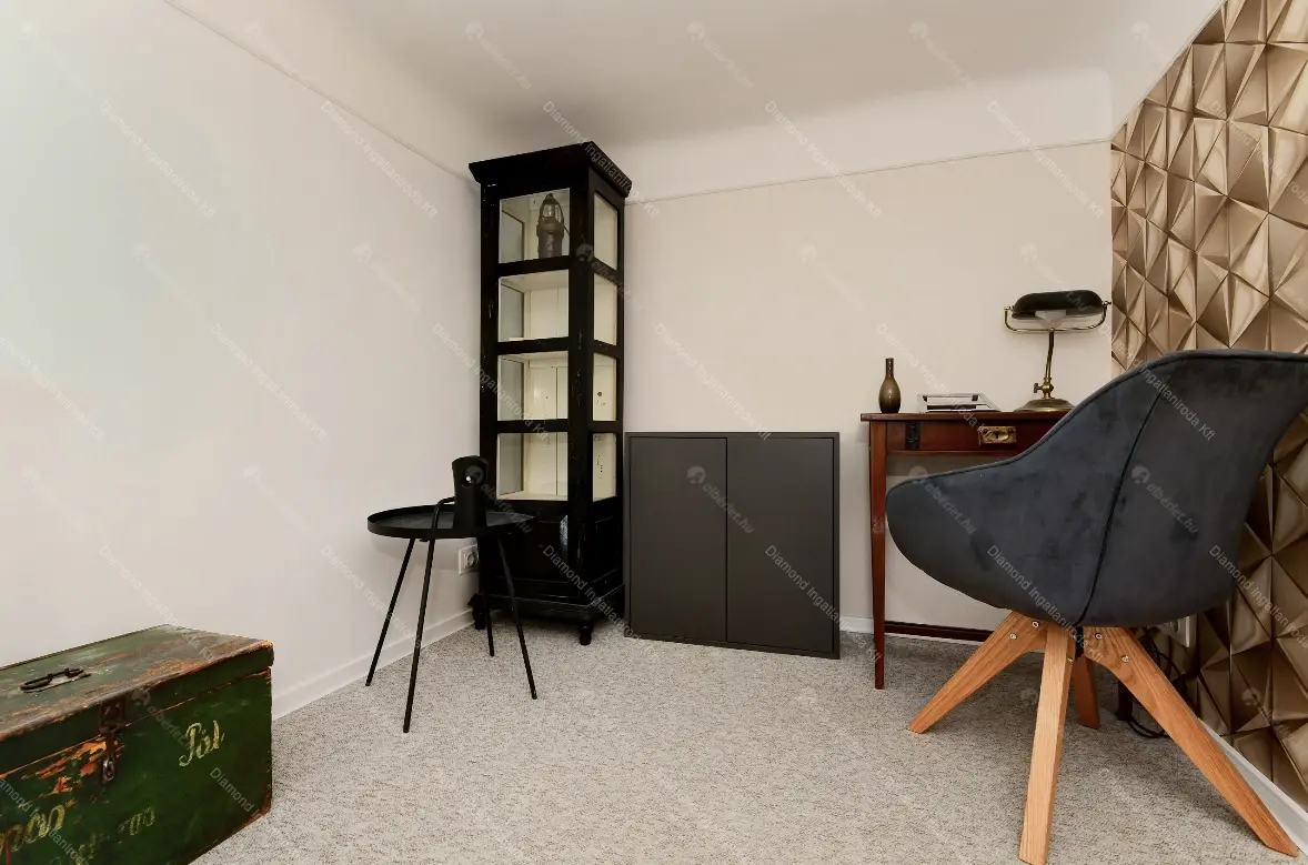 Kiadó albérlet 300000 Ft/hó áron: Budapest, VI. kerület  Aradi utca. Mérete: 49 nm, 1 szobás | Alberlet.hu - 6647049