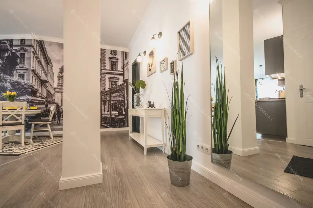 Kiadó albérlet 467000 Ft/hó áron: Budapest, VI. kerület  Bajcsy-Zsilinszky köz. Mérete: 78 nm, 2 szobás | Alberlet.hu - 6688876