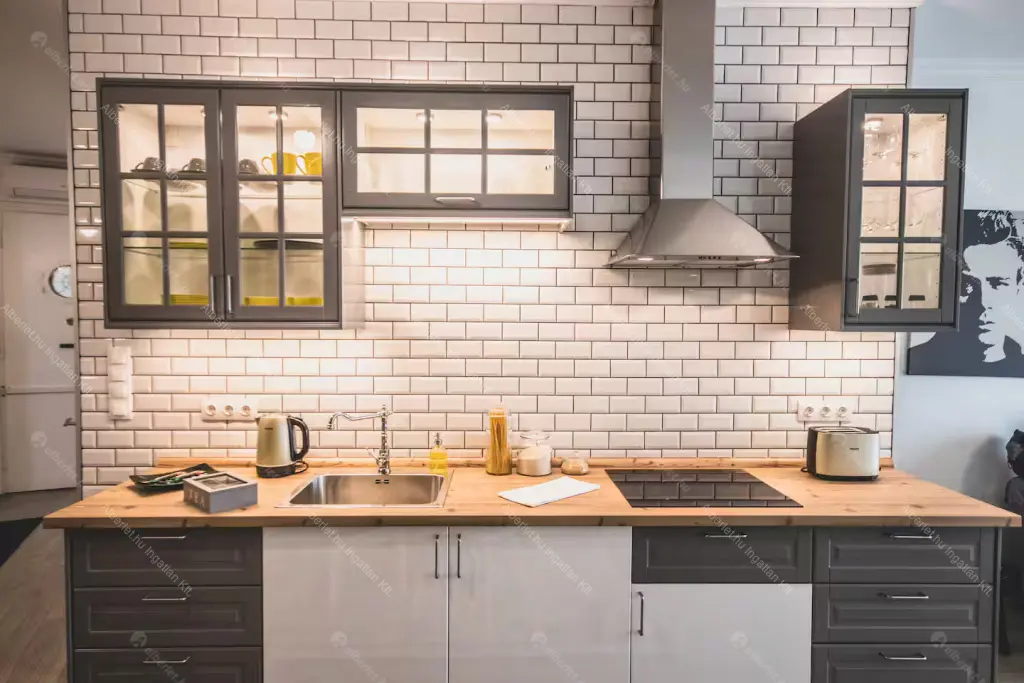 Kiadó albérlet 467000 Ft/hó áron: Budapest, VI. kerület  Bajcsy-Zsilinszky köz. Mérete: 78 nm, 2 szobás | Alberlet.hu - 6688880