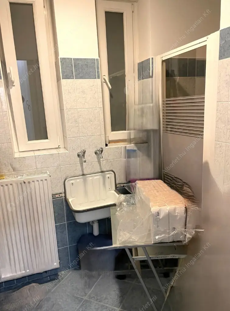 Kiadó albérlet 350000 Ft/hó áron: Budapest, VI. kerület  Bajcsy-Zsilinszky út. Mérete: 106 nm, 3 szobás | Alberlet.hu - 6605063