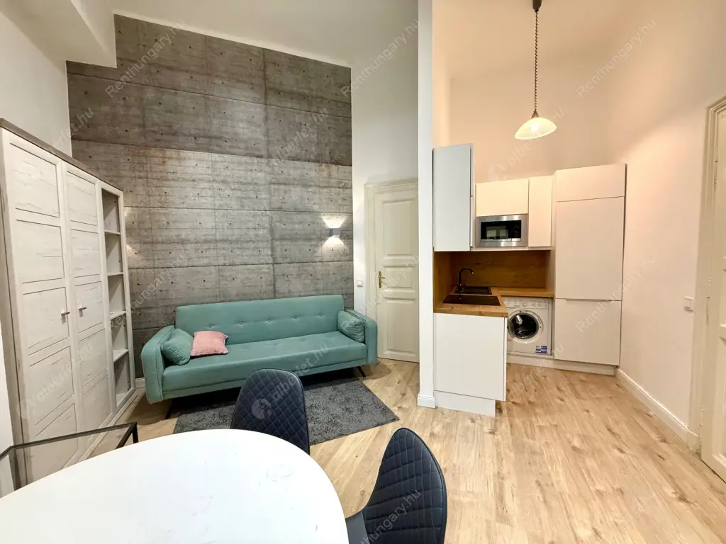 Kiadó albérlet 210000 Ft/hó áron: Budapest, VI. kerület  Bajcsy-Zsilinszky út. Mérete: 40 nm, 1 szobás | Alberlet.hu - 6594298