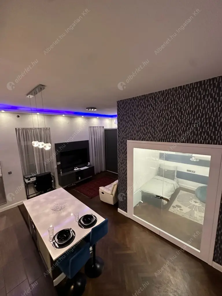 Kiadó albérlet 350000 Ft/hó áron: Budapest, VI. kerület  Bajcsy-Zsilinszky út. Mérete: 47 nm, 1 szobás | Alberlet.hu - 6587212