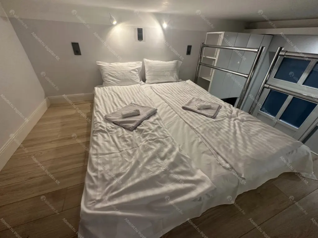 Kiadó albérlet 270000 Ft/hó áron: Budapest, VI. kerület  Bajcsy-Zsilinszky út. Mérete: 53 nm, 1 szobás | Alberlet.hu - 6655627