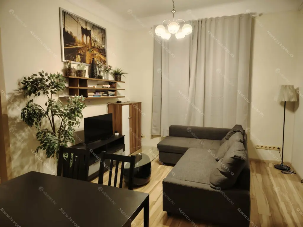 Kiadó albérlet 320000 Ft/hó áron: Budapest, VI. kerület  Bajcsy-Zsilinszky út. Mérete: 55 nm, 3 szobás | Alberlet.hu - 6660678