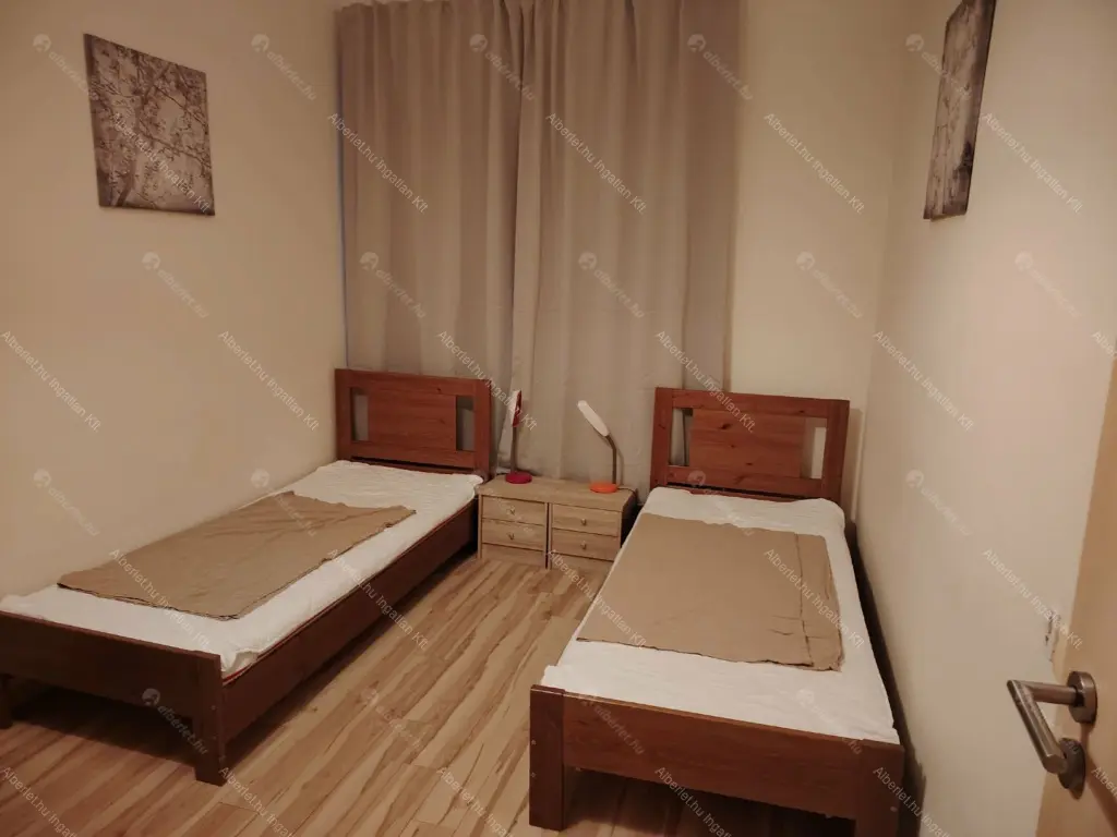 Kiadó albérlet 320000 Ft/hó áron: Budapest, VI. kerület  Bajcsy-Zsilinszky út. Mérete: 55 nm, 3 szobás | Alberlet.hu - 6660685