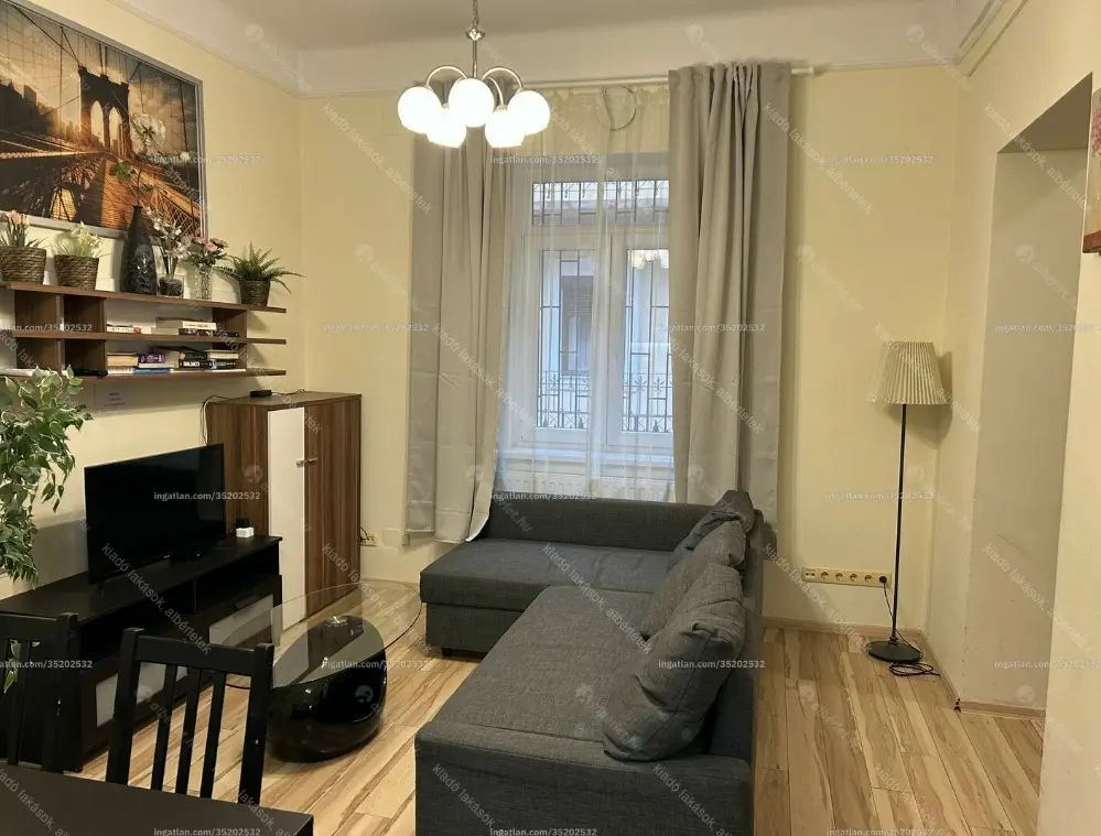 Kiadó albérlet 320000 Ft/hó áron: Budapest, VI. kerület  Bajcsy-Zsilinszky út. Mérete: 55 nm, 3 szobás | Alberlet.hu - 6647636