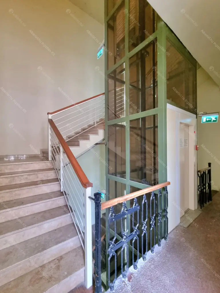 Kiadó albérlet 462000 Ft/hó áron: Budapest, VI. kerület  Bajcsy-Zsilinszky út. Mérete: 65 nm, 2 szobás | Alberlet.hu - 6654406