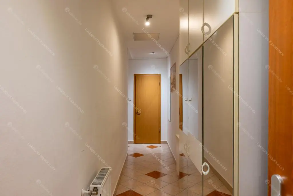 Kiadó albérlet 299000 Ft/hó áron: Budapest, VI. kerület  Bajcsy-Zsilinszky út. Mérete: 72 nm, 3 szobás | Alberlet.hu - 6664177