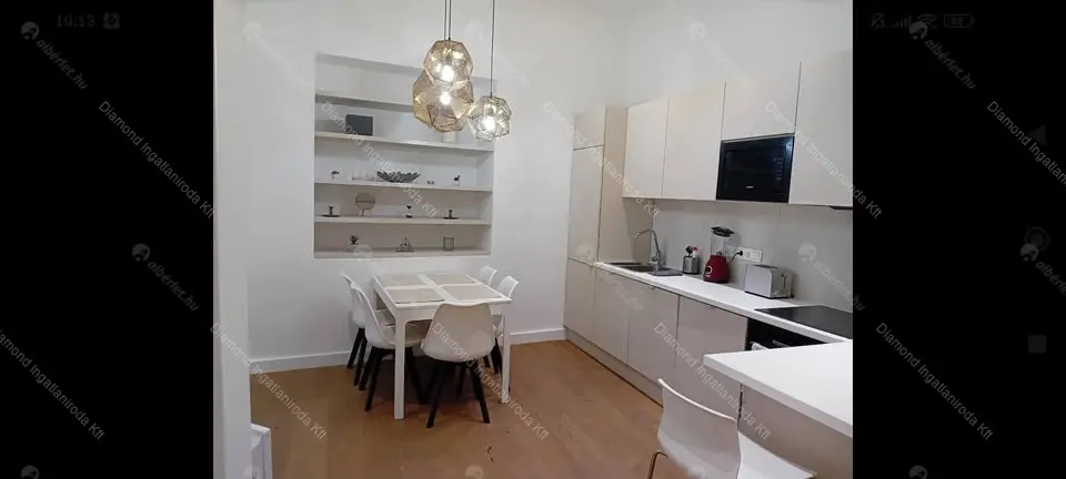 Kiadó albérlet 520000 Ft/hó áron: Budapest, VI. kerület  Bajcsy-Zsilinszky út. Mérete: 73 nm, 3 szobás | Alberlet.hu - 6652645