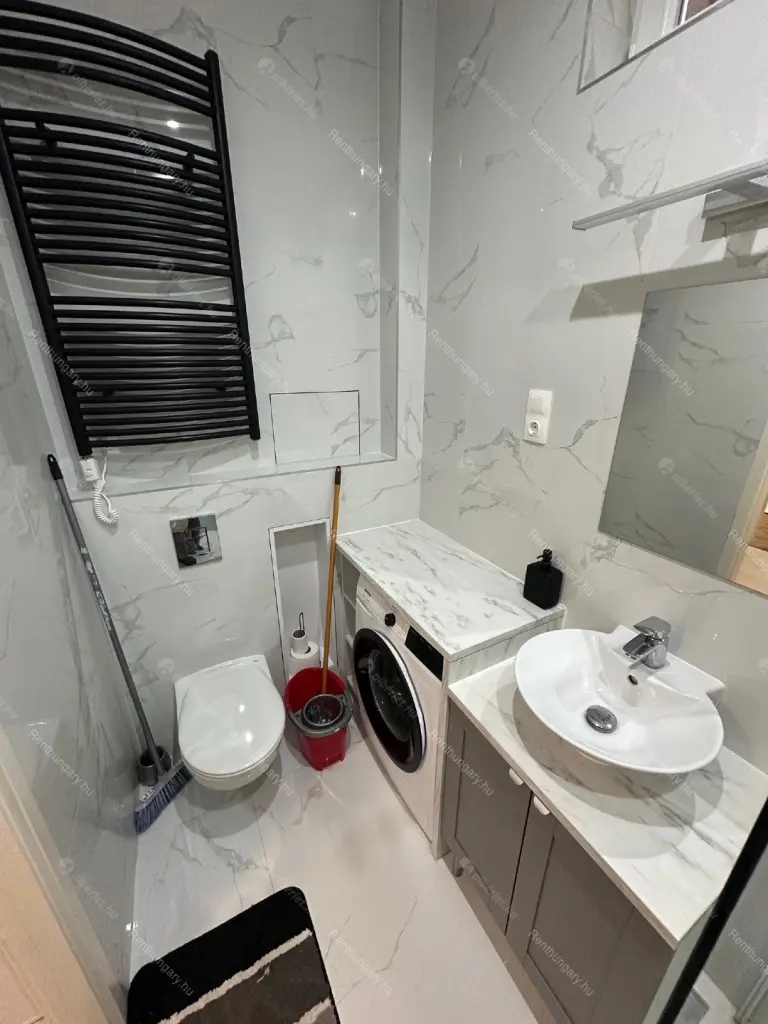 Kiadó albérlet 220000 Ft/hó áron: Budapest, VI. kerület  Bajnok utca. Mérete: 34 nm, 1 szobás | Alberlet.hu - 6652204