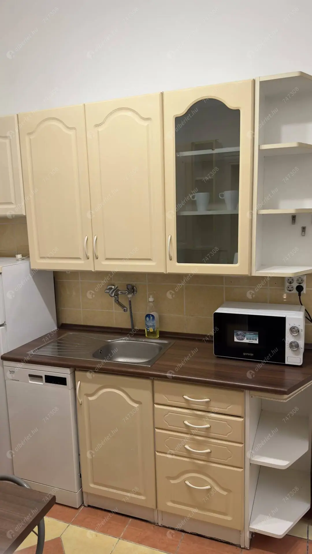 Kiadó albérlet 199000 Ft/hó áron: Budapest, VI. kerület  Bajnok utca. Mérete: 35 nm, 1 szobás | Alberlet.hu - 6262707