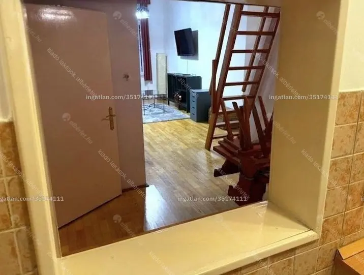 Kiadó albérlet 240000 Ft/hó áron: Budapest, VI. kerület  Bajnok utca. Mérete: 52 nm, 1 szobás | Alberlet.hu - 6644279