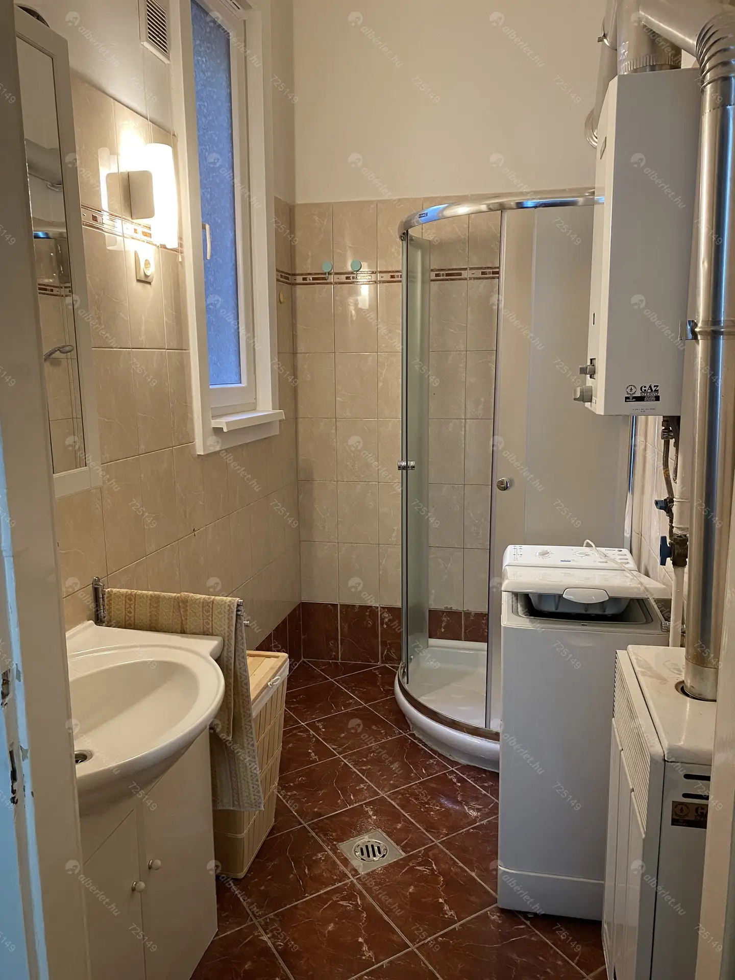 Kiadó albérlet 225000 Ft/hó áron: Budapest, VI. kerület  Bajnok utca. Mérete: 53 nm, 2 szobás | Alberlet.hu - 5924394